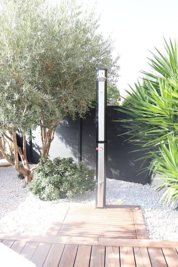 Le Petit Sud Apartment Carqueiranne Exterior foto
